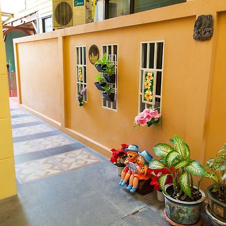 Zen Rooms Samsen 3 Бангкок Экстерьер фото
