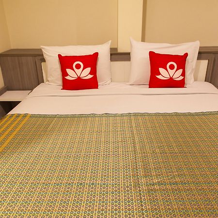 Zen Rooms Samsen 3 Бангкок Экстерьер фото